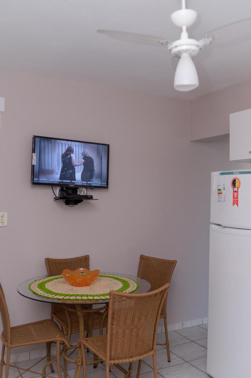 Апартаменты Residencial Larissa Elena Флорианополис Экстерьер фото