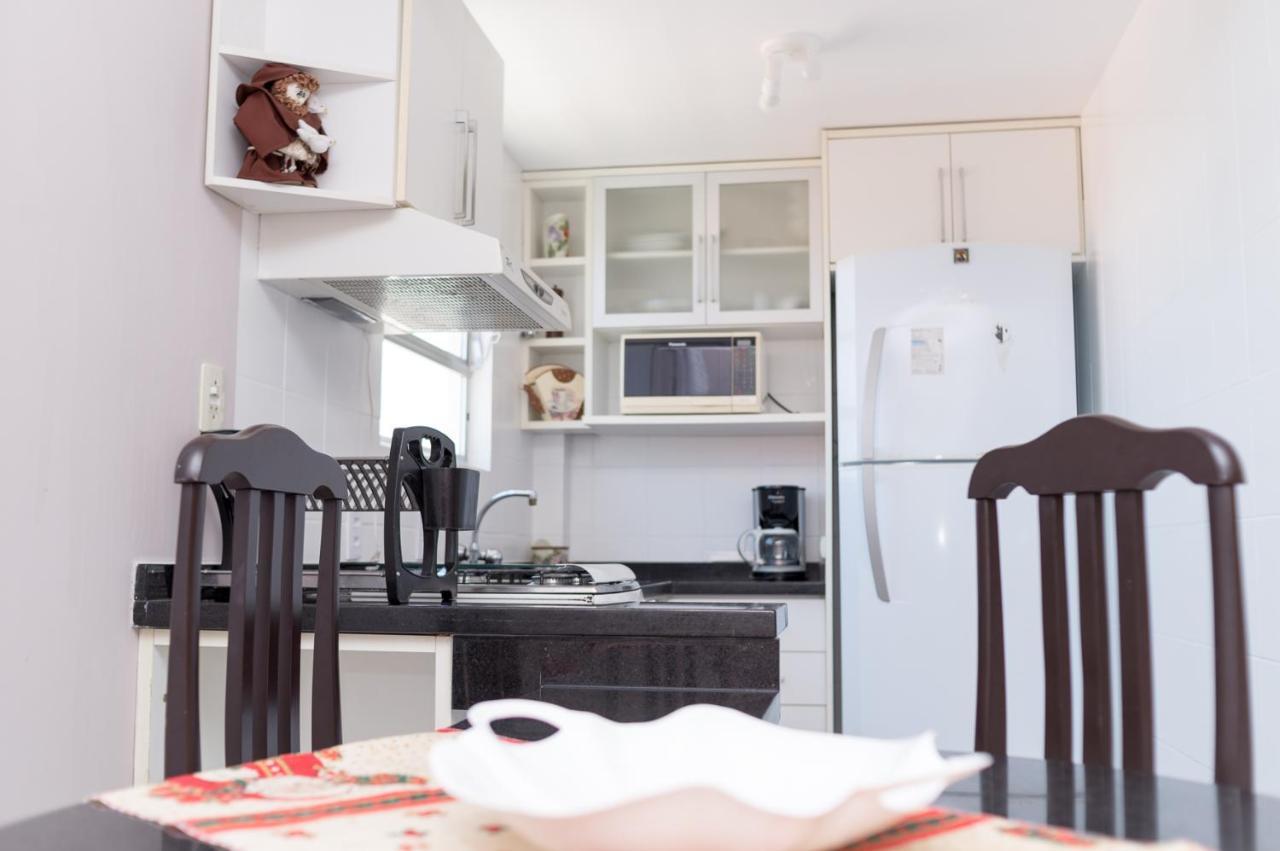 Апартаменты Residencial Larissa Elena Флорианополис Экстерьер фото